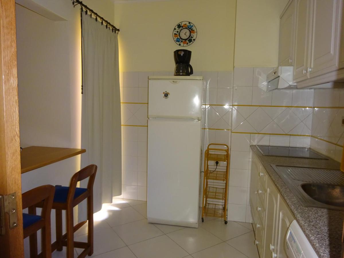 Apartamento T1 Com Piscina E Vista Mar - Praia Da Rocha Портиман Экстерьер фото